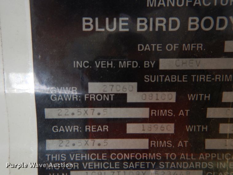 image for item GV9092 2000 Chevrolet B7 school bus