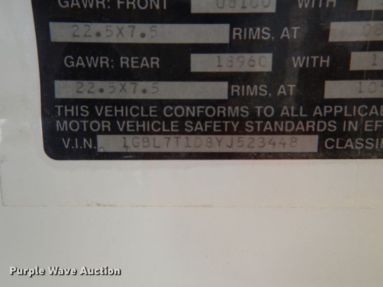 image for item GV9092 2000 Chevrolet B7 school bus