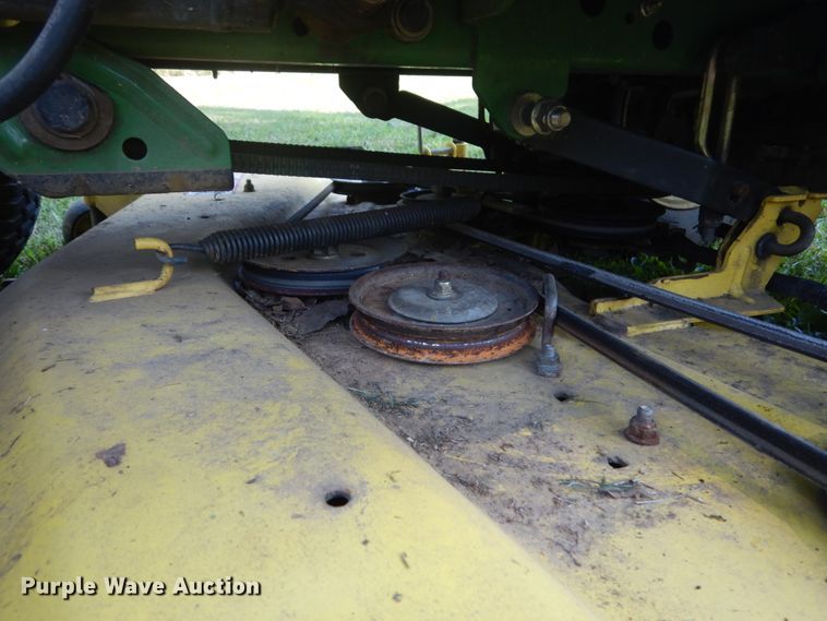 image for item GV9114 John Deere 335 lawn mower