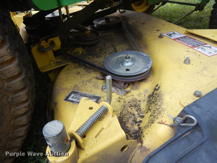 image for item GV9114 John Deere 335 lawn mower