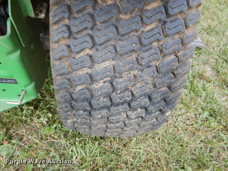 image for item GV9114 John Deere 335 lawn mower