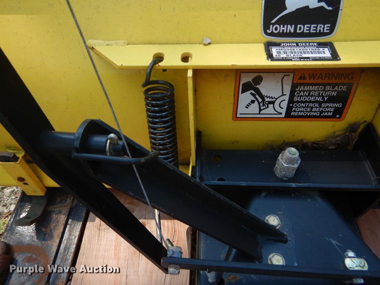 image for item GV9114 John Deere 335 lawn mower