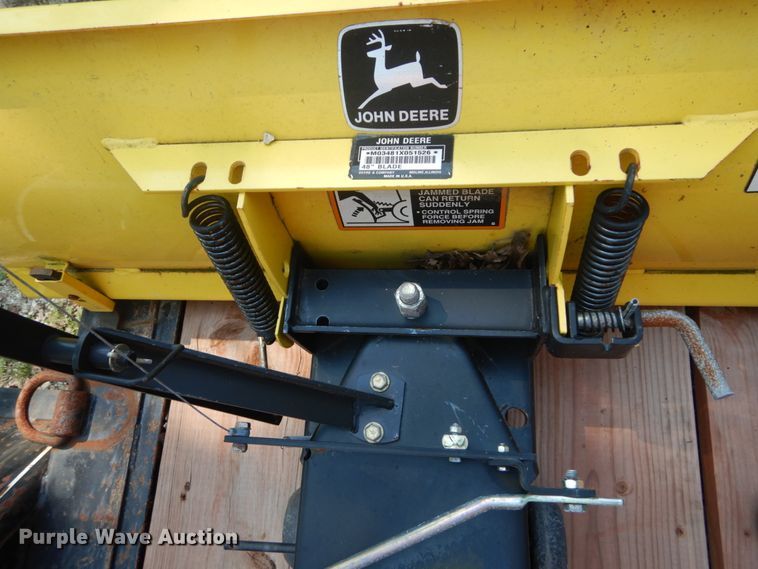 image for item GV9114 John Deere 335 lawn mower