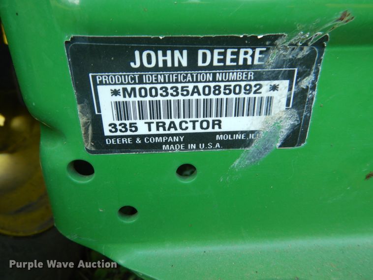 image for item GV9114 John Deere 335 lawn mower