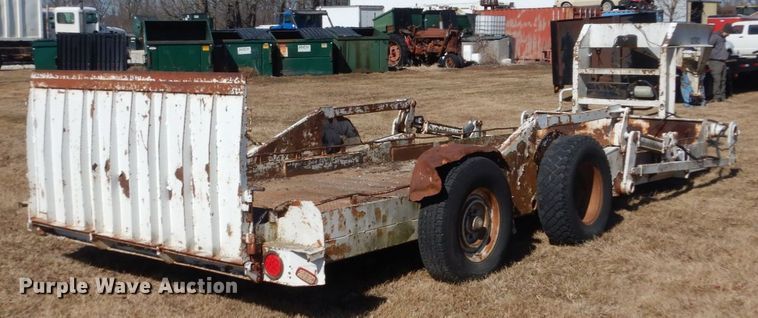 image for item GW9552 1992 Life Time EPG452OW equipment trailer