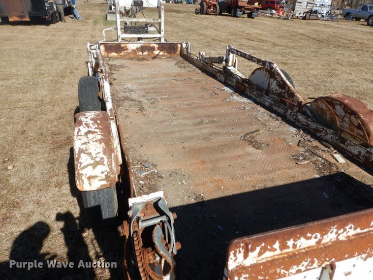 image for item GW9552 1992 Life Time EPG452OW equipment trailer