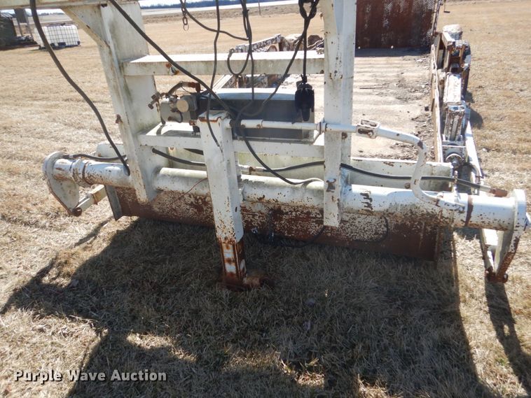 image for item GW9552 1992 Life Time EPG452OW equipment trailer