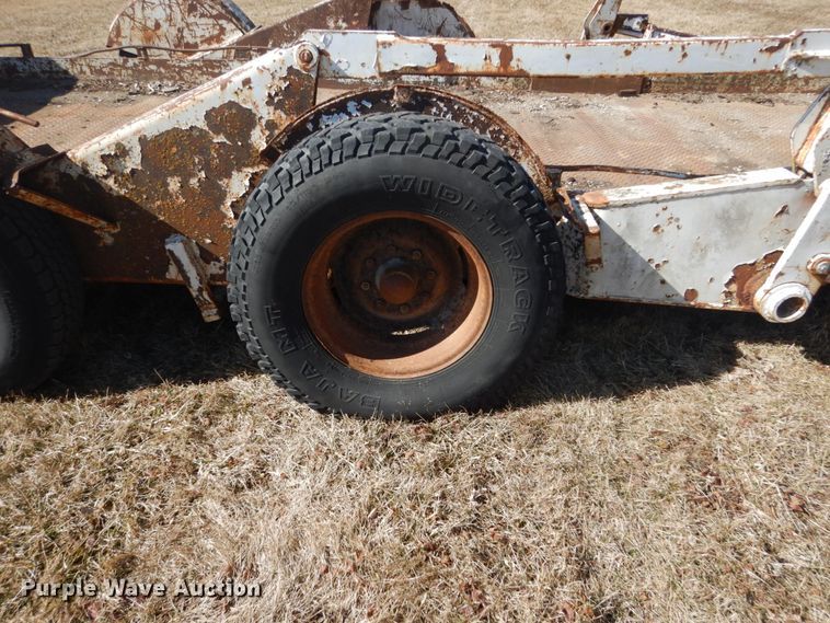 image for item GW9552 1992 Life Time EPG452OW equipment trailer