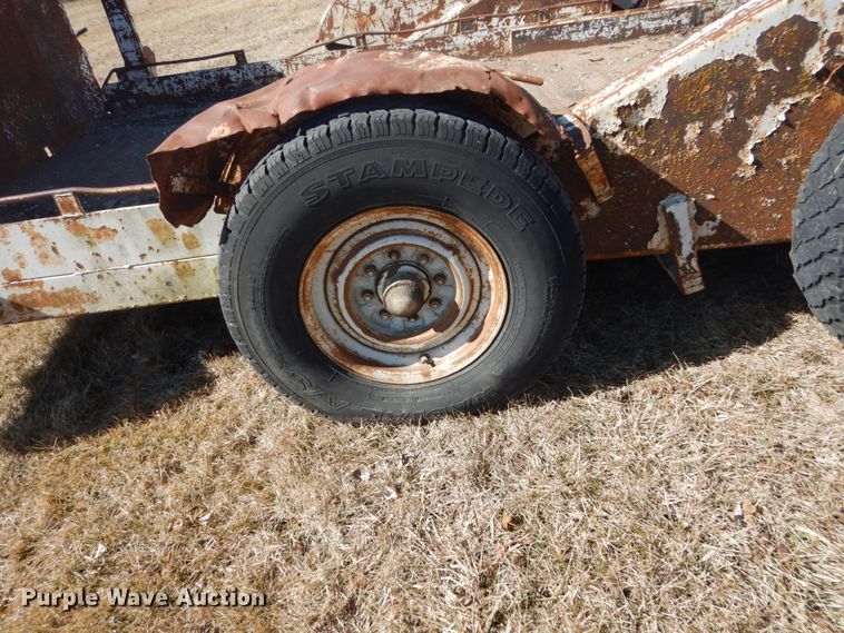 image for item GW9552 1992 Life Time EPG452OW equipment trailer