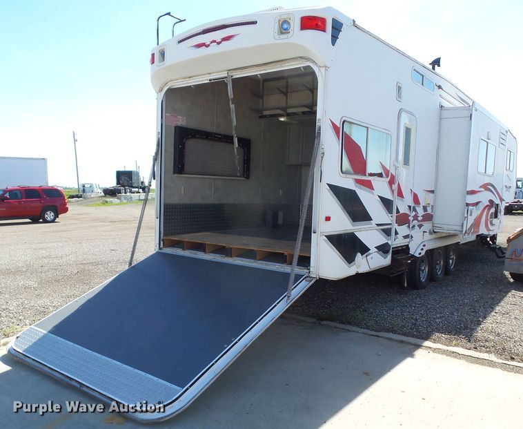 image for item GX9092 2008 Weekend Warrior Full Throttle  toy hauler camper