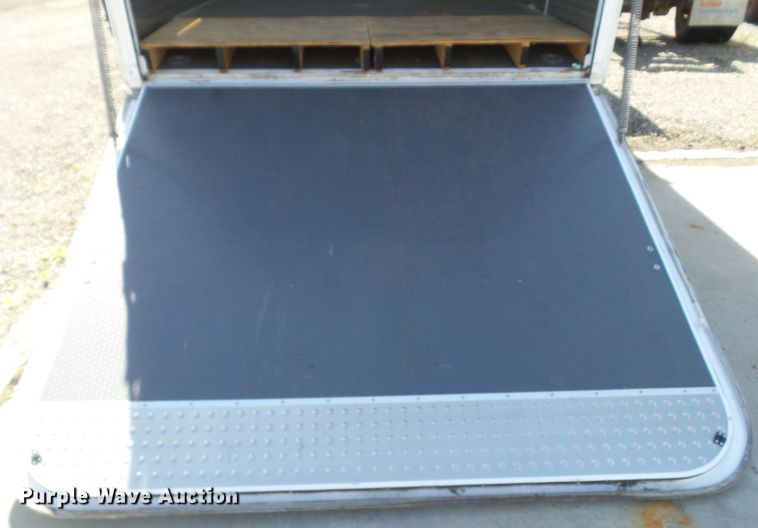 image for item GX9092 2008 Weekend Warrior Full Throttle  toy hauler camper