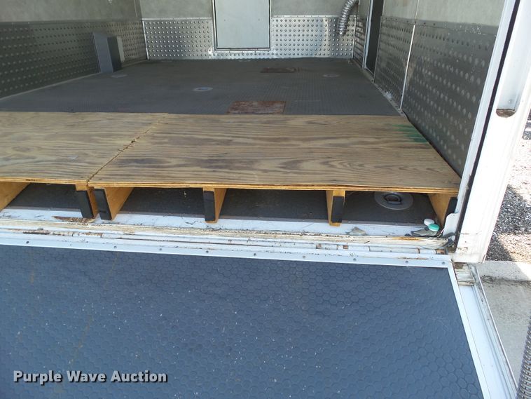 image for item GX9092 2008 Weekend Warrior Full Throttle  toy hauler camper