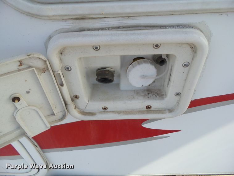 image for item GX9092 2008 Weekend Warrior Full Throttle  toy hauler camper