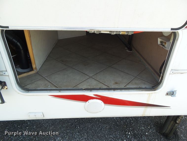 image for item GX9092 2008 Weekend Warrior Full Throttle  toy hauler camper