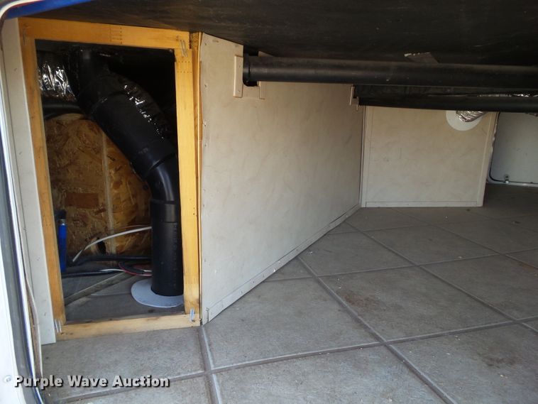 image for item GX9092 2008 Weekend Warrior Full Throttle  toy hauler camper