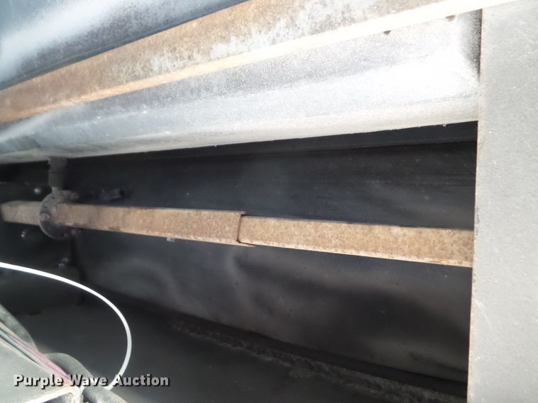 image for item GX9092 2008 Weekend Warrior Full Throttle  toy hauler camper