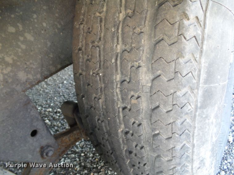 image for item GX9092 2008 Weekend Warrior Full Throttle  toy hauler camper