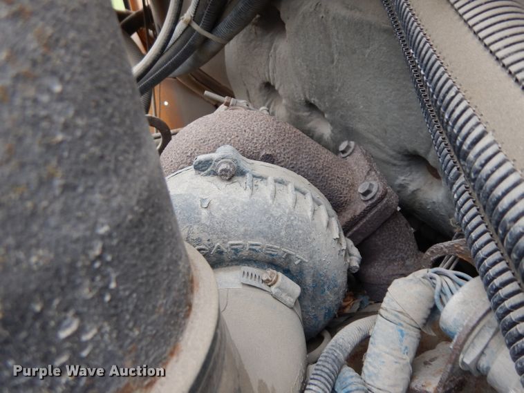 image for item GY9208 1997 International 3800 school bus