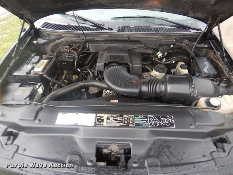 image for item GY9827 2001 Ford F150  SuperCrew pickup truck