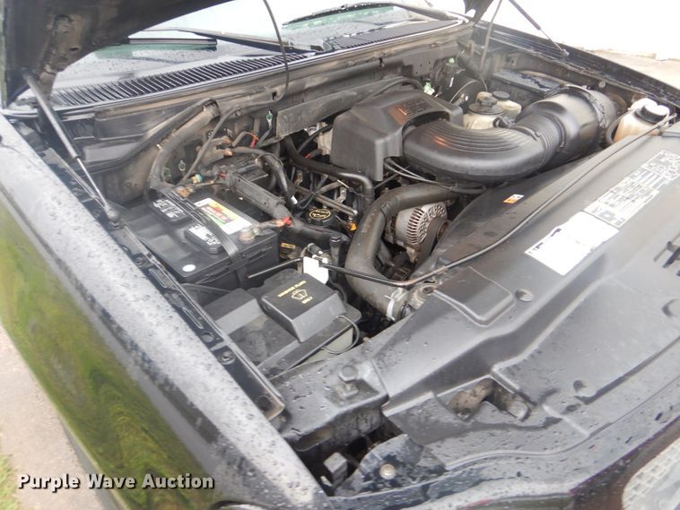 image for item GY9827 2001 Ford F150  SuperCrew pickup truck