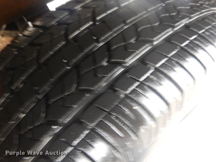 image for item GY9827 2001 Ford F150  SuperCrew pickup truck