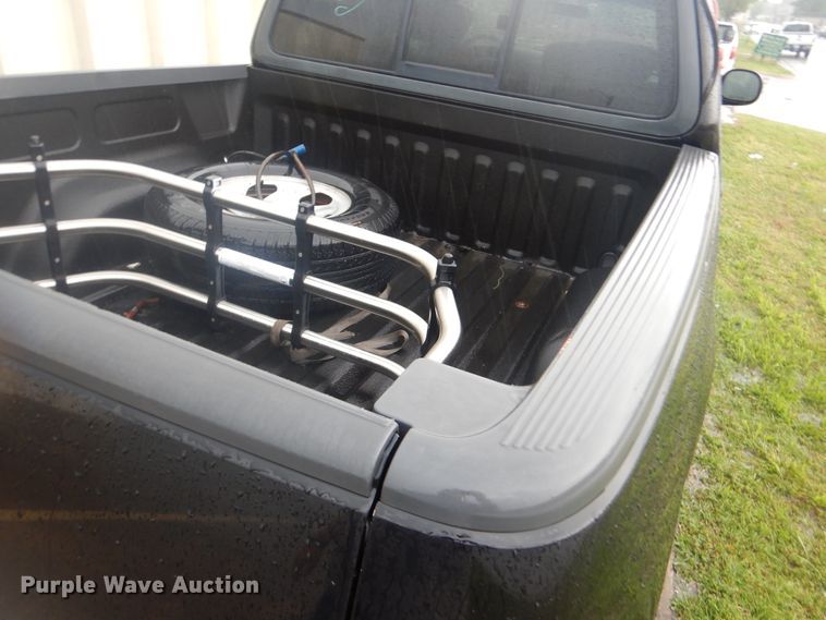 image for item GY9827 2001 Ford F150  SuperCrew pickup truck