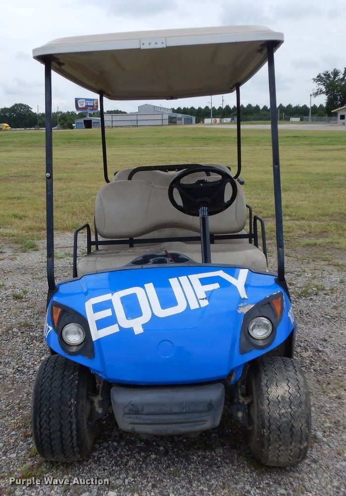 image for item HC9666 2012 Yamaha Concierge 6  golf cart