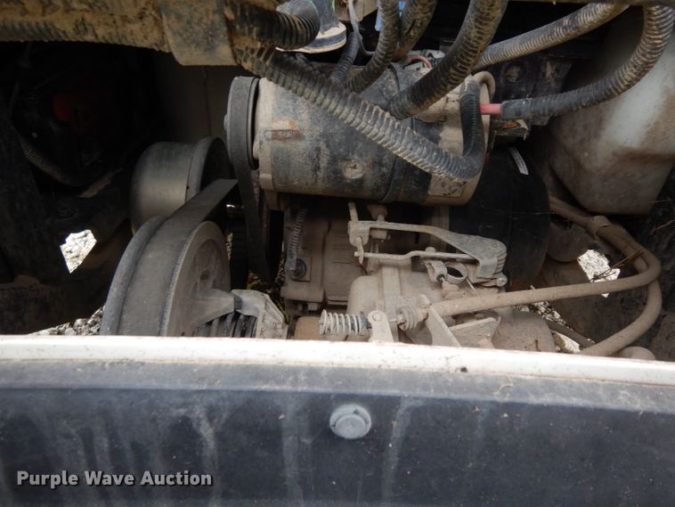 image for item HC9666 2012 Yamaha Concierge 6  golf cart