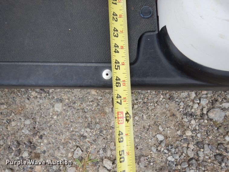 image for item HC9666 2012 Yamaha Concierge 6  golf cart