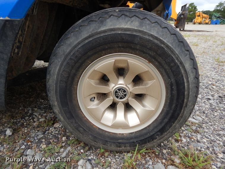 image for item HC9666 2012 Yamaha Concierge 6  golf cart