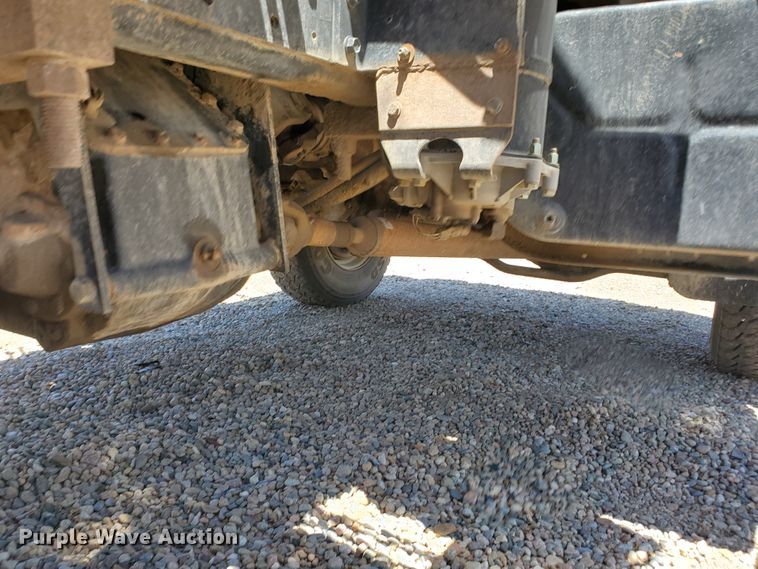 image for item HK9114 1993 International 4800  crane truck