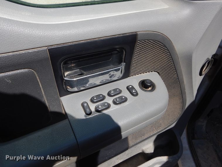 image for item HM9227 2006 Ford F150  SuperCab pickup truck