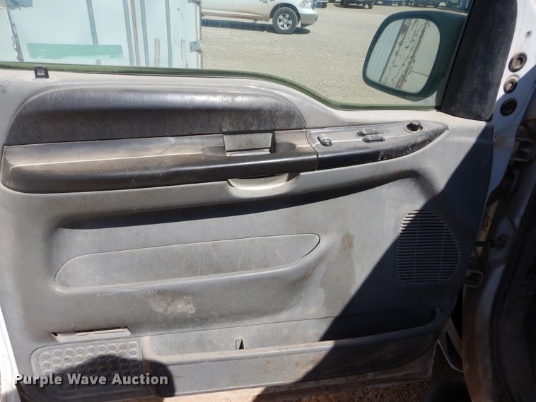 image for item HM9235 2007 Ford F250 Super Duty  SuperCab pickup truck