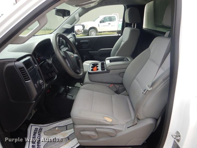 image for item HM9652 2015 Chevrolet Silverado 2500HD  pickup truck