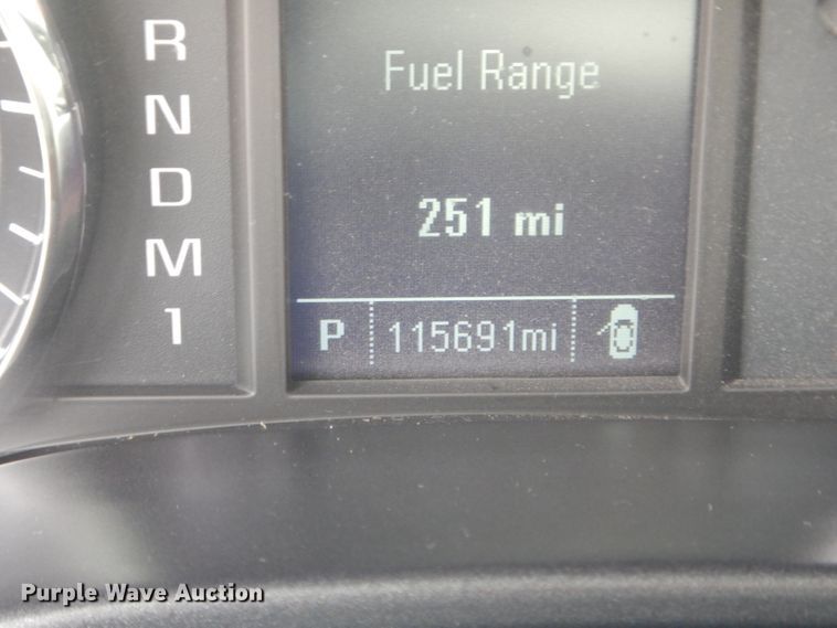 image for item HM9652 2015 Chevrolet Silverado 2500HD  pickup truck