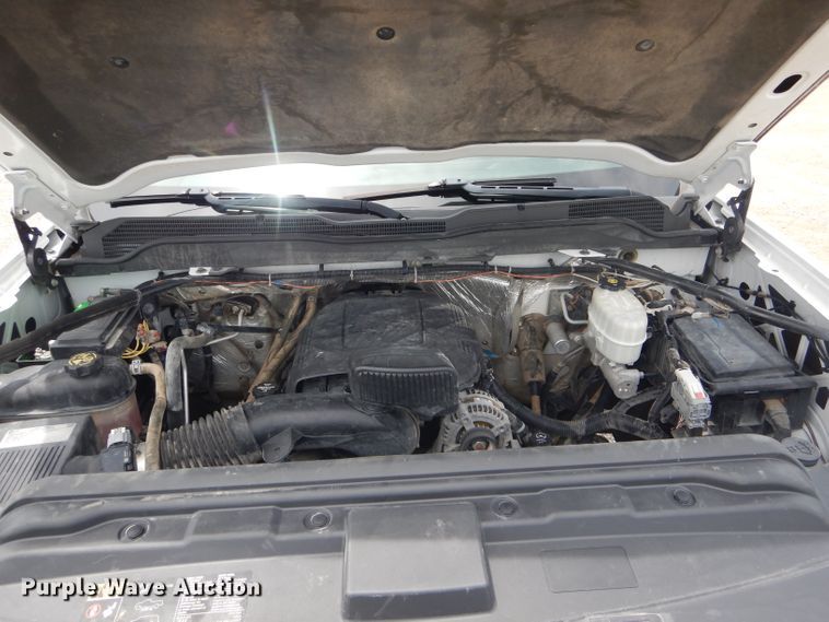 image for item HM9652 2015 Chevrolet Silverado 2500HD  pickup truck