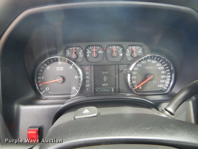 image for item HM9653 2015 Chevrolet Silverado 2500HD  pickup truck