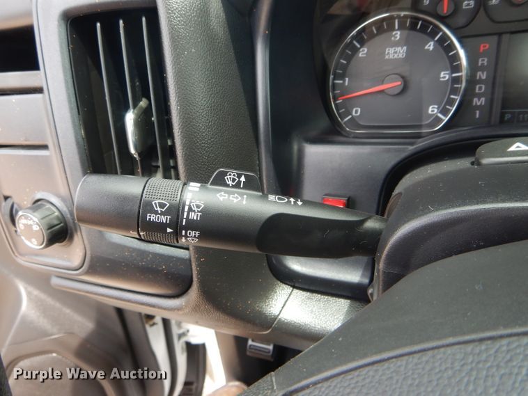 image for item HM9653 2015 Chevrolet Silverado 2500HD  pickup truck