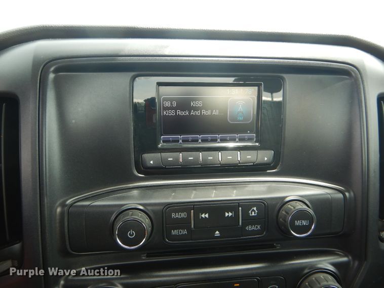 image for item HM9653 2015 Chevrolet Silverado 2500HD  pickup truck