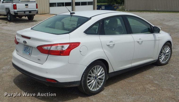image for item HM9654 2012 Ford Focus SEL
