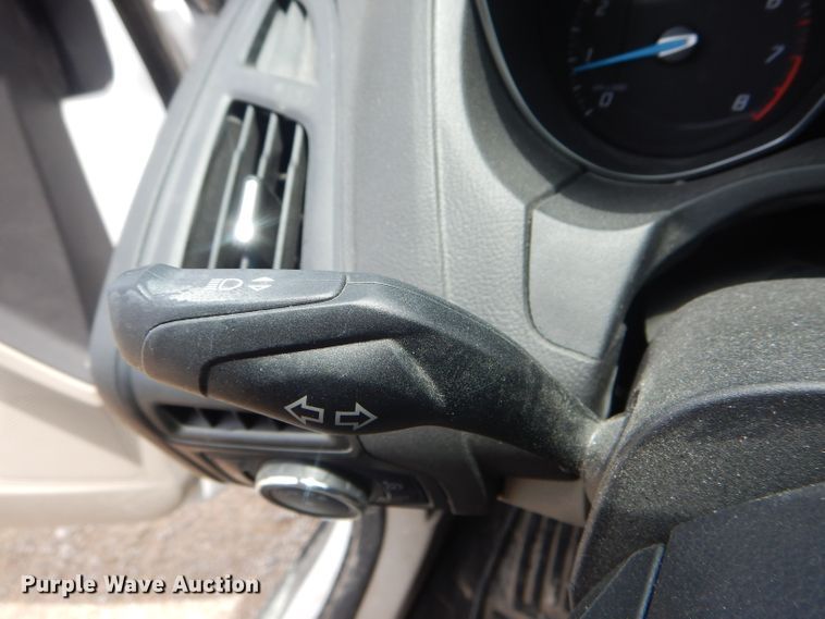 image for item HM9654 2012 Ford Focus SEL