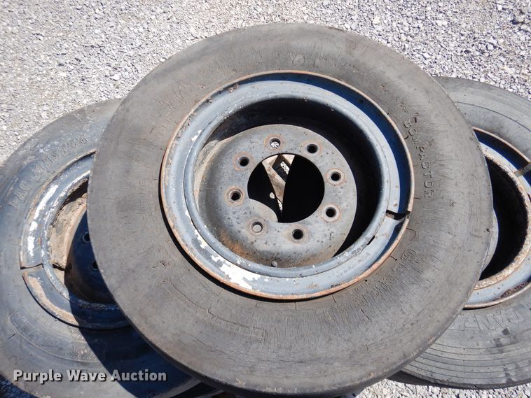 image for item HO9767 (9) 7.50-15 pneumatic roller tires