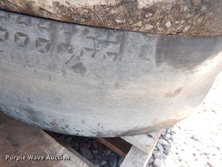 image for item HO9767 (9) 7.50-15 pneumatic roller tires