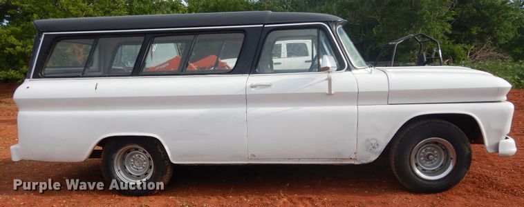 image for item HS9602 1964 GMC Carryall Suburban  SUV