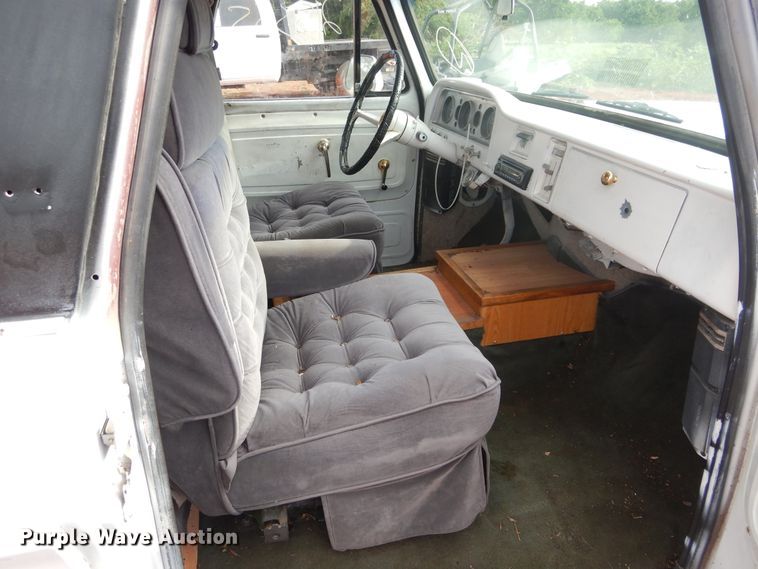 image for item HS9602 1964 GMC Carryall Suburban  SUV