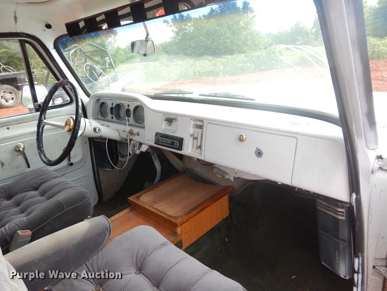 image for item HS9602 1964 GMC Carryall Suburban  SUV