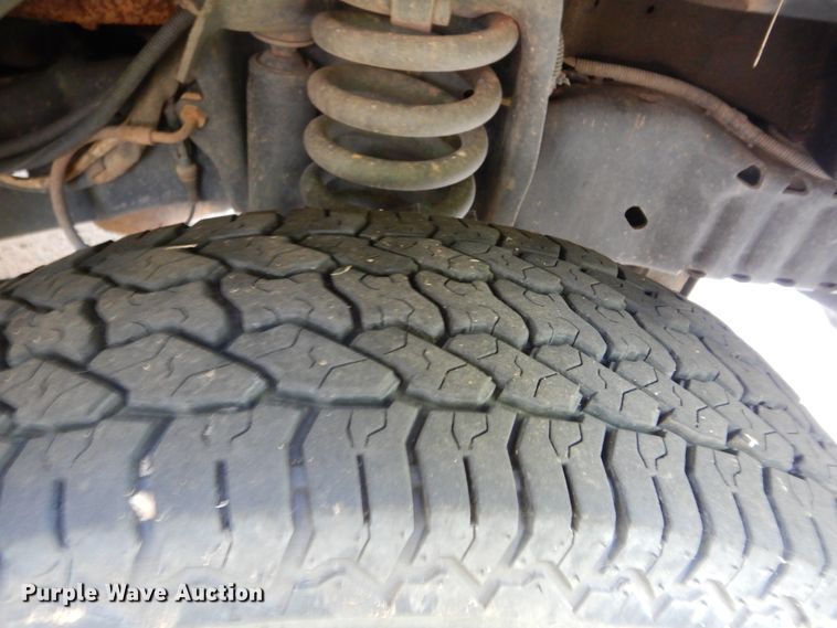 image for item HS9699 2009 Ford E450  shuttle bus