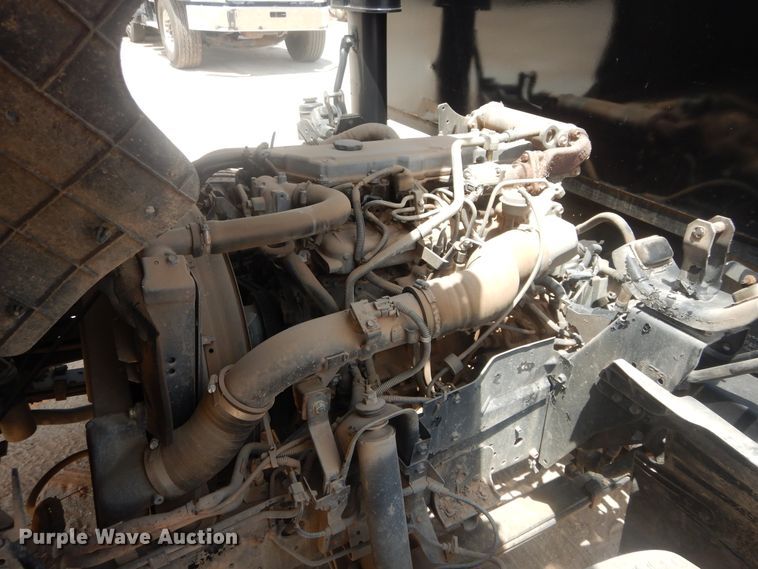 image for item HS9707 2007 Isuzu NQR  flatbed truck