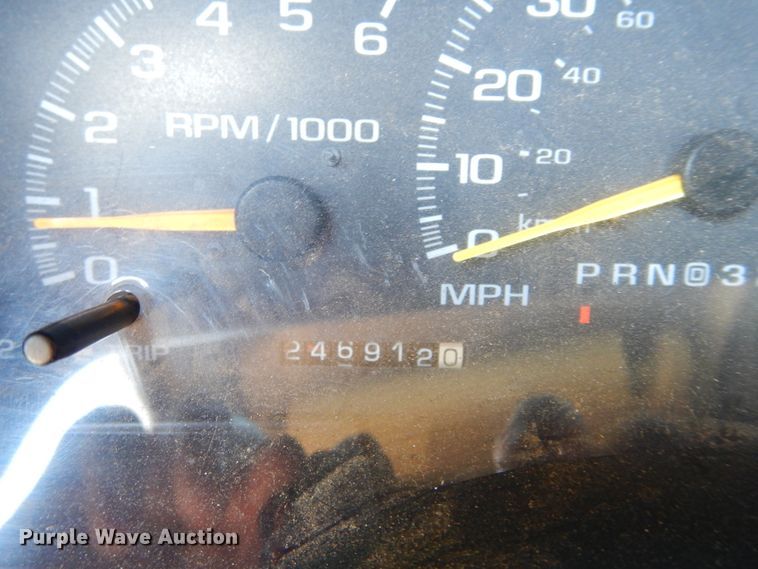 image for item HS9710 1999 Chevrolet Suburban C1500  SUV