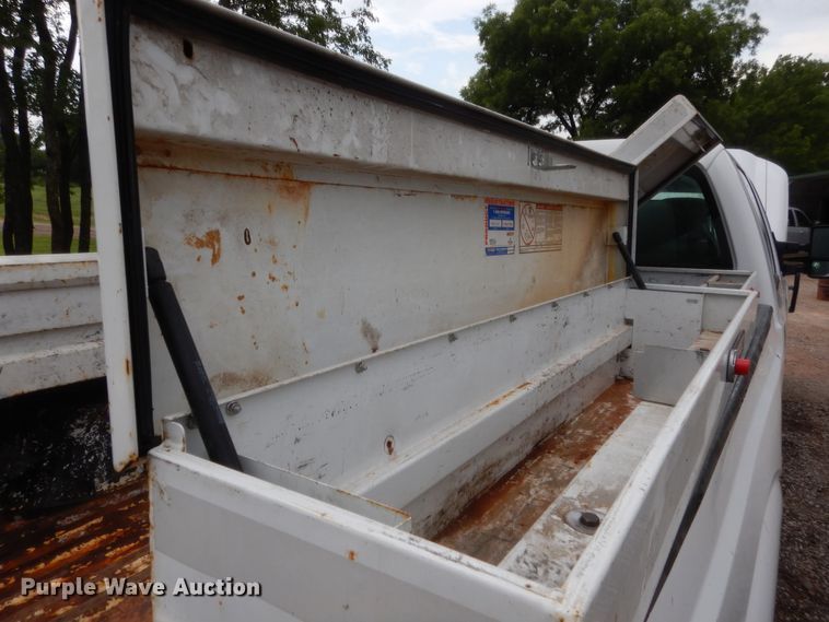 image for item HS9721 2011 Ford F250 Super Duty  Crew Cab pickup truck